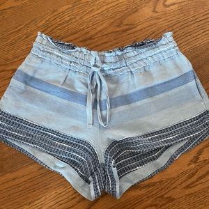 Bella Dahl linen shorts